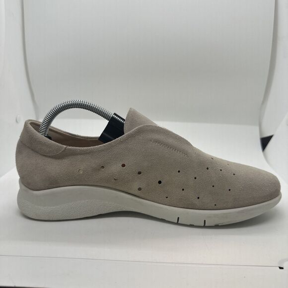 Women’s Luna Slip On Shoes Tan Size 8 US 41 EU - Picture 9 of 14